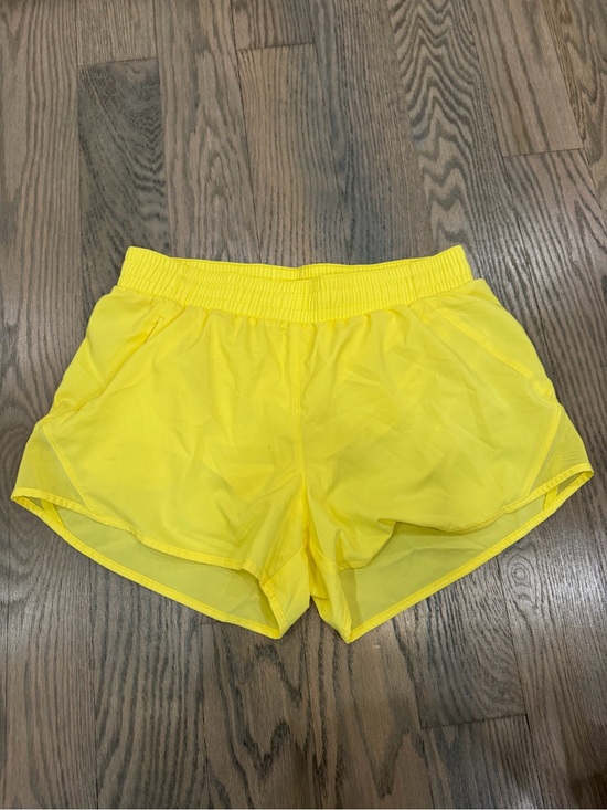 all in motion Pants - All in motion Yellow Athletic Shorts Women’s Medium ~ GOOD CONDITION